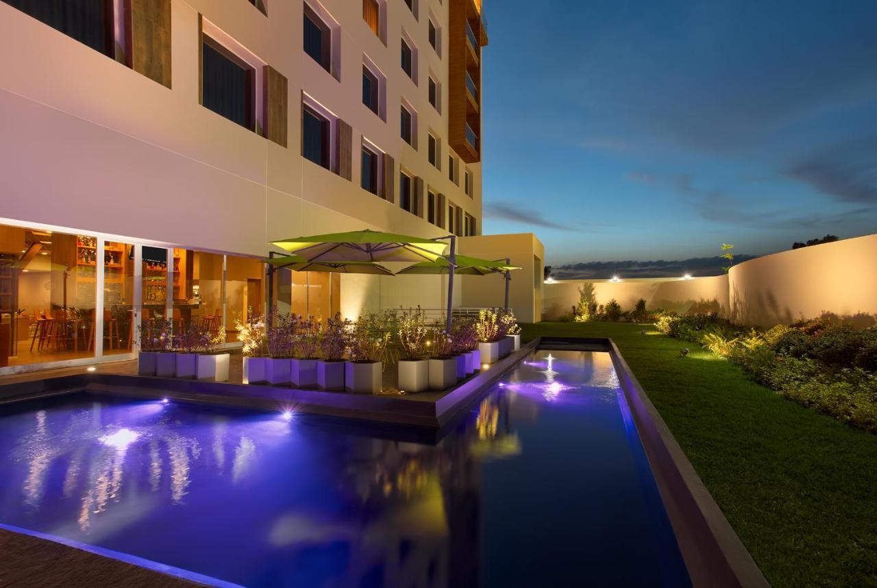 Galeria Plaza Irapuato Hotel Exterior photo